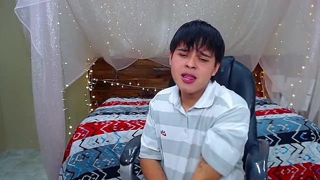 AndrewPherson online show from March 6, 6:26 pm