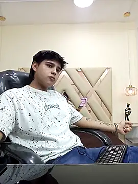 AndrewPherson online show from April 15, 12:53 pm