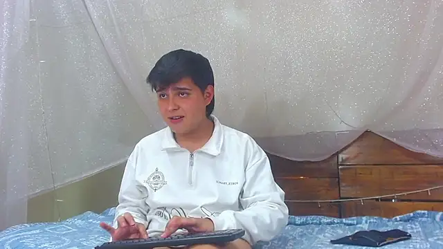 AndrewPherson online show from February 20, 6:13 pm