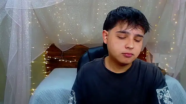 AndrewPherson online show from March 8, 12:30 pm