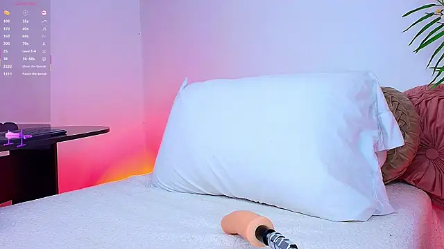 Kinky  Karo online show from January 11, 1:56 am