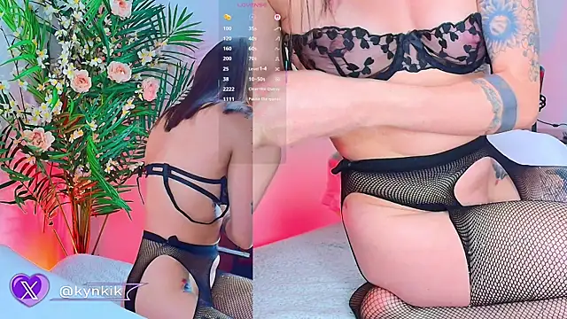 Snapshot of Kinky__Karo chatting on July 20, 1:24 am Kinky Karo online show from July 20, 1:24 am