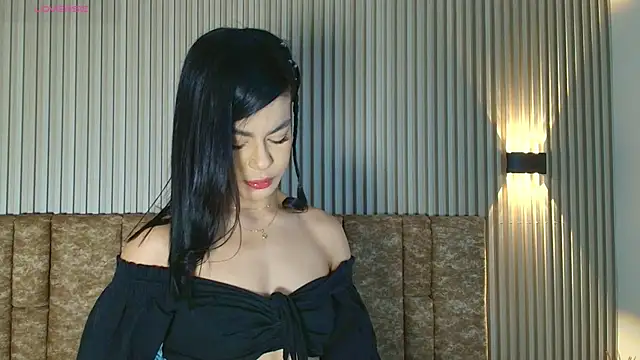 tiffany johnson11 online show from October 1, 7:18 pm