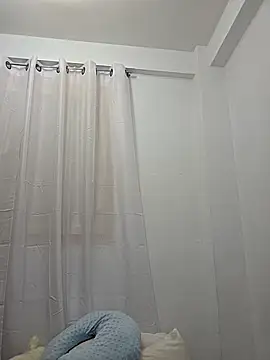 Snapshot of NeredaXxx chatting on November 22, 10:19 pm NeredaXxx online show from November 22, 10:19 pm