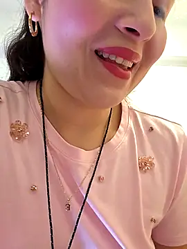 Snapshot of NeredaXxx chatting on February 12, 8:58 am NeredaXxx online show from February 12, 8:58 am