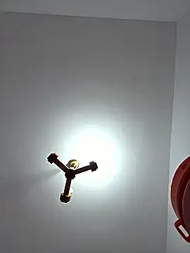 NeredaXxx online show from January 8, 10:05 pm