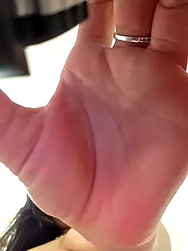 Snapshot of NeredaXxx chatting on November 7, 9:41 pm NeredaXxx online show from November 7, 9:41 pm