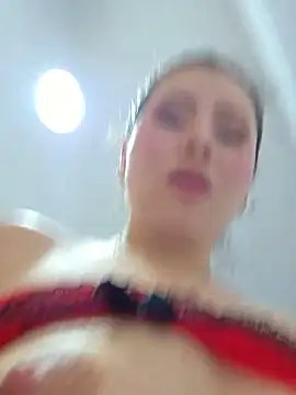 NeredaXxx online show from May 24, 11:15 pm