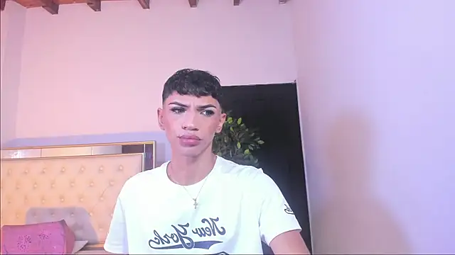 im sebaslopez online show from January 9, 7:32 pm