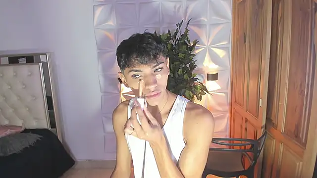 im sebaslopez online show from October 28, 11:31 am