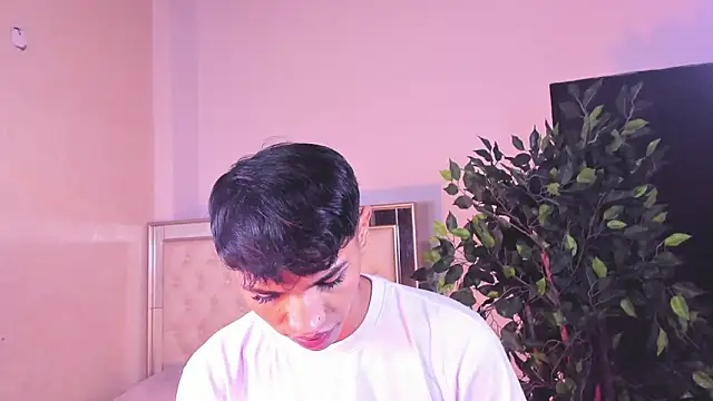 im sebaslopez online show from February 6, 9:22 pm