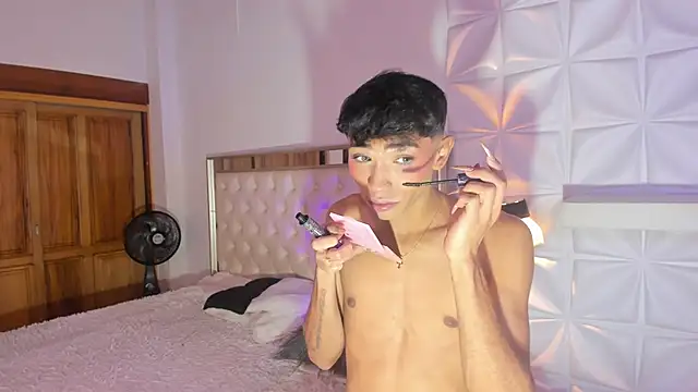 im sebaslopez online show from November 23, 11:42 am