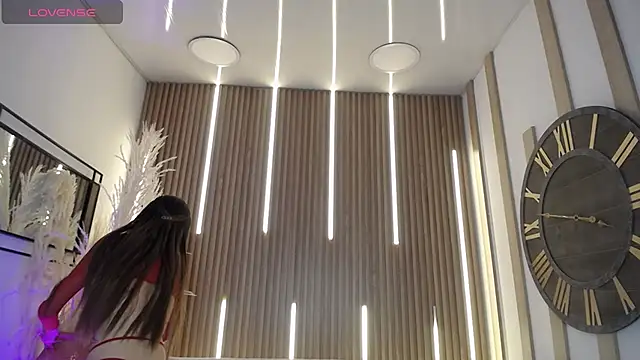 Aniie Doll online show from September 25, 8:48 pm