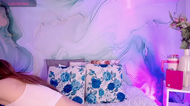 Aniie Doll online show from March 5, 8:38 pm