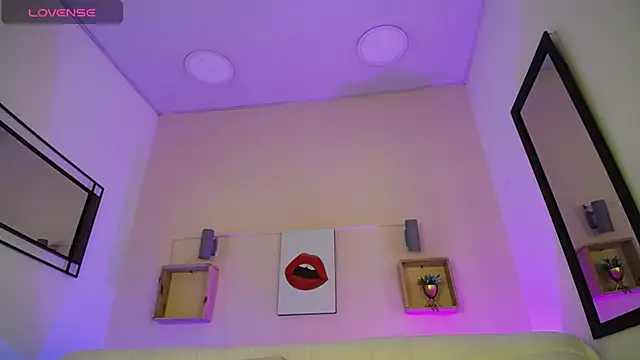 Aniie Doll online show from March 15, 11:39 pm