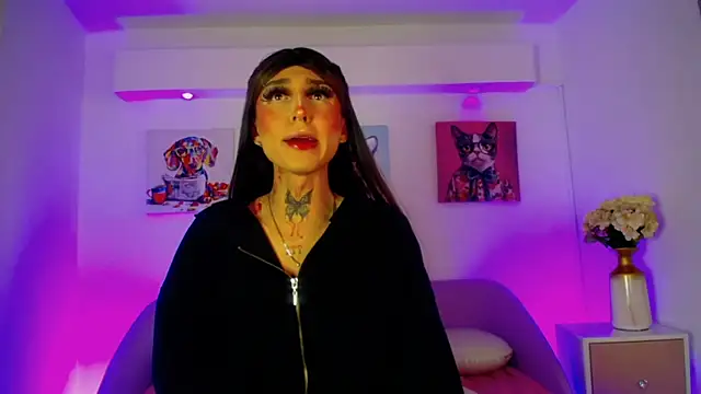 Aniie Doll online show from December 4, 3:00 pm