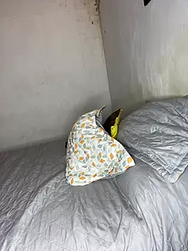 bigasssweet 2 online show from April 9, 2:02 am