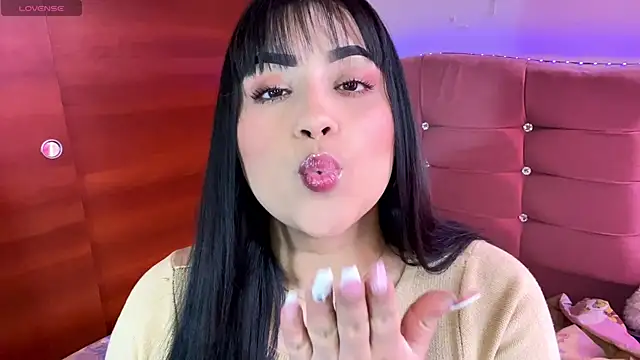 male couper online show from November 13, 4:55 pm