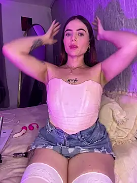 Snapshot of Valery_hilthon chatting on March 12, 10:17 pm Valery hilthon online show from March 12, 10:17 pm