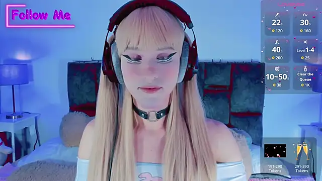 Kirmyy  online show from September 22, 9:43 pm