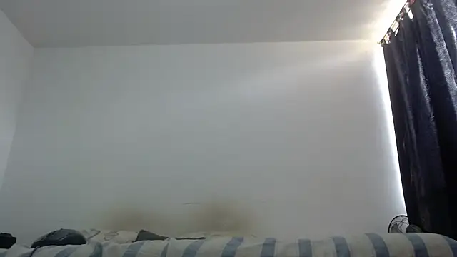 Snapshot of nicolle_milf1978 chatting on November 20, 4:07 pm nicolle milf1978 online show from November 20, 4:07 pm