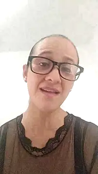 Snapshot of nicolle_milf1978 chatting on September 23, 7:32 pm nicolle milf1978 online show from September 23, 7:32 pm