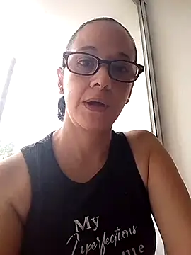 nicolle milf1978 online show from April 9, 11:27 am