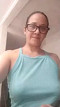 Snapshot of nicolle_milf1978 chatting on October 1, 12:49 am nicolle milf1978 online show from October 1, 12:49 am