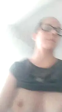 Snapshot of nicolle_milf1978 chatting on November 22, 1:54 pm nicolle milf1978 online show from November 22, 1:54 pm