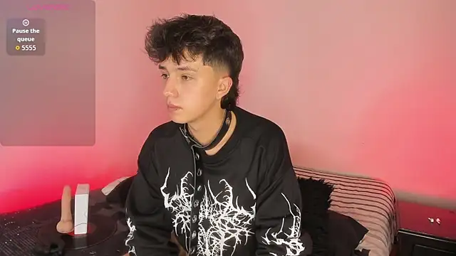 juandaaap online show from January 8, 3:34 am