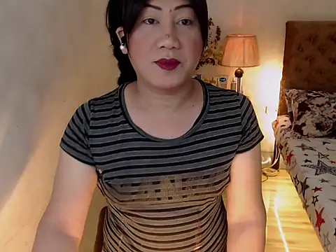 Snapshot of playtimesussy69 chatting on March 13, 8:26 am playtimesussy69 online show from March 13, 8:26 am