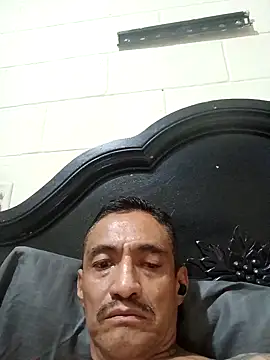 Innsaciable online show from April 24, 9:06 pm