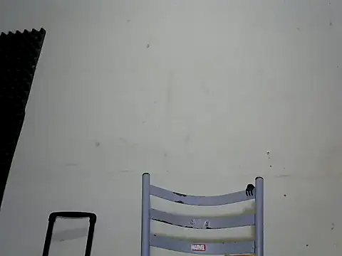 luanadoprive online show from March 20, 6:42 pm