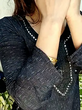 xpihu online show from February 14, 6:52 pm