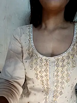 xpihu online show from March 6, 5:41 pm