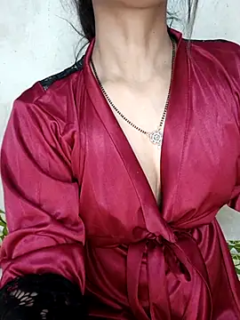 xpihu online show from July 12, 7:58 pm