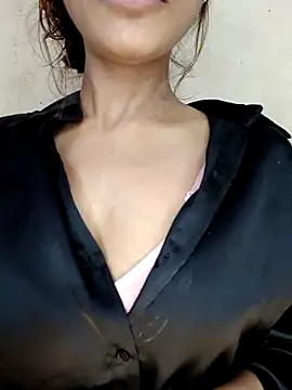 xpihu online show from November 29, 5:24 pm