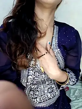 xpihu online show from November 5, 12:03 am