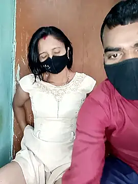 Snapshot of Suhani512 chatting on January 10, 5:58 am Suhani512 online show from January 10, 5:58 am