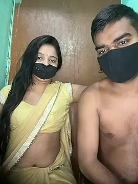 Snapshot of Suhani512 chatting on June 30, 11:27 pm Suhani512 online show from June 30, 11:27 pm