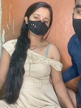 Snapshot of Suhani512 chatting on February 20, 6:19 am Suhani512 online show from February 20, 6:19 am