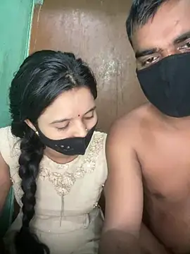 Snapshot of Suhani512 chatting on July 15, 11:34 pm Suhani512 online show from July 15, 11:34 pm