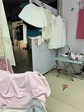 Selenaaaaa- online show from March 29, 6:15 am