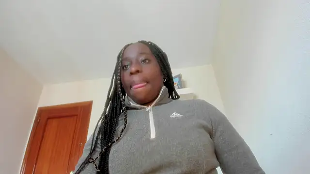 Snapshot of aafricaa chatting on March 21, 9:12 am aafricaa online show from March 21, 9:12 am