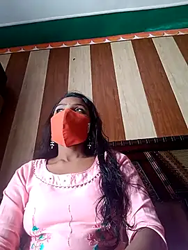 Scheme SS online show from March 9, 7:45 am