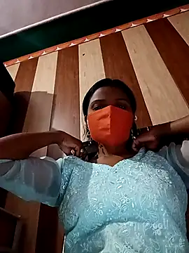 Scheme SS online show from March 18, 4:17 pm