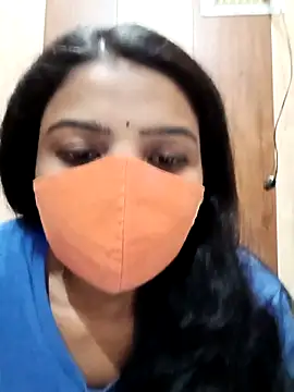 Scheme SS online show from February 2, 4:39 pm