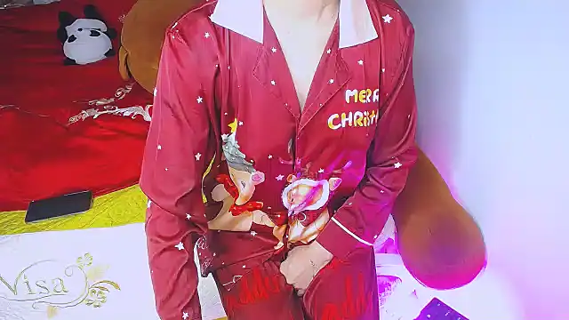 Snapshot of squirtsimi_9 chatting on December 17, 5:18 am squirtsimi 9 online show from December 17, 5:18 am