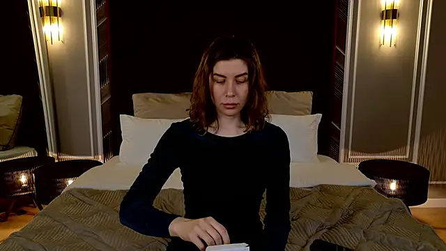 Snapshot of VikkiStorm chatting on March 19, 6:14 am VikkiStorm online show from March 19, 6:14 am