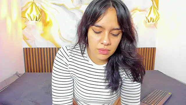 MelissaGilll online show from November 26, 7:25 pm